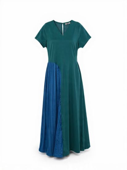 Picture of dark green flow dress